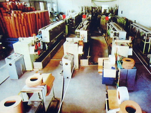 打包帶(dài)生産線(xiàn)